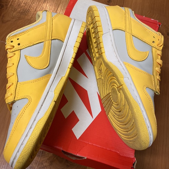 Woman nike dunks - Picture 4 of 8